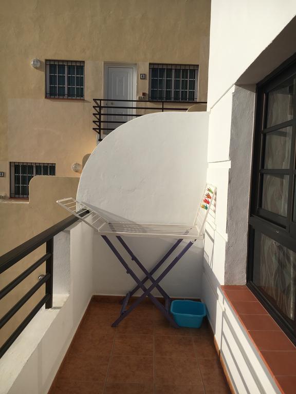 Oceanfront Beach Apartment La Arena Puerto de Santiago  Luaran gambar